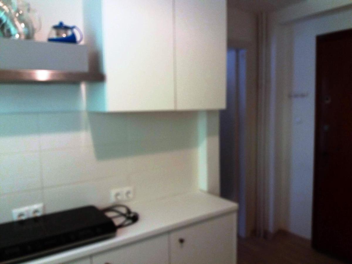 Renovated Apartment In The Center Of アテネ エクステリア 写真