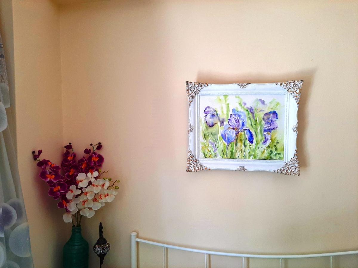 Renovated Apartment In The Center Of アテネ エクステリア 写真
