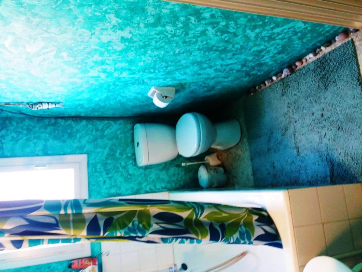 Renovated Apartment In The Center Of アテネ エクステリア 写真