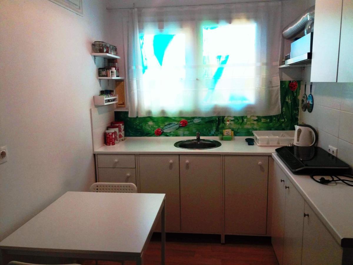 Renovated Apartment In The Center Of アテネ エクステリア 写真